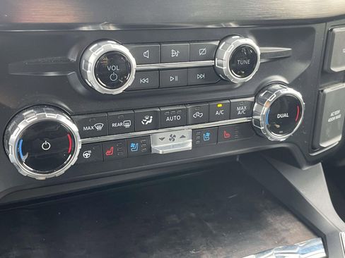 Used 2024 Ford F250 Lariat image 19