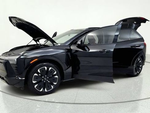 Used 2024 Chevrolet Blazer EV RS RWD image 14