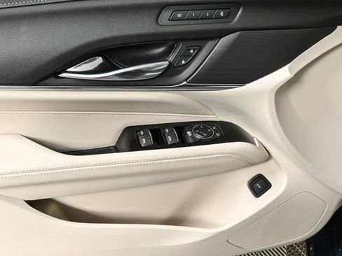 New 2025 Cadillac CT4 Premium Luxury image 5