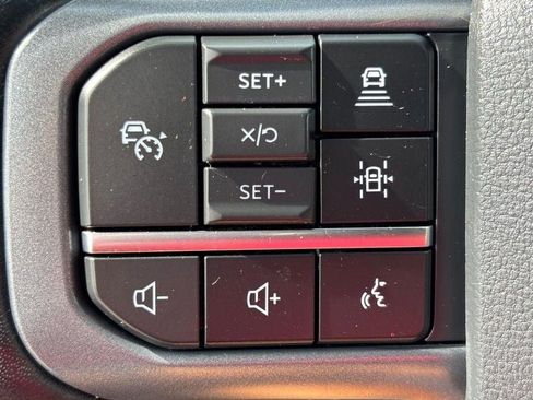 Used 2023 Ford F150 Lariat w/ Equipment Group 502A High image 17