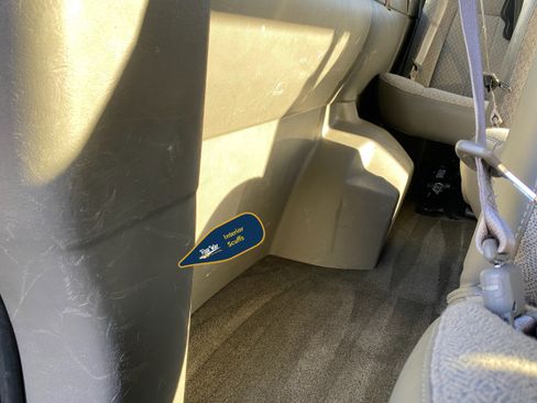 Used 2017 Chevrolet Express 3500 LT w/ LT Preferred Equipment Group image 36