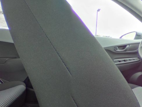 Used 2019 Hyundai Kona SE image 27