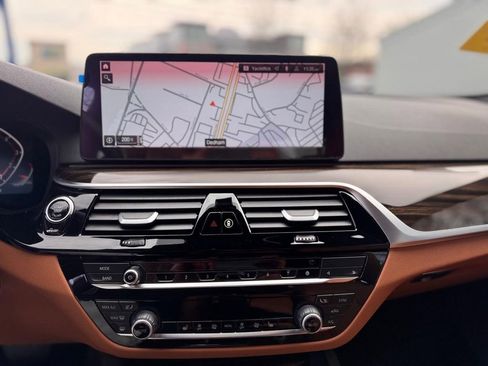 Used 2023 BMW 530i xDrive w/ Premium Package image 14