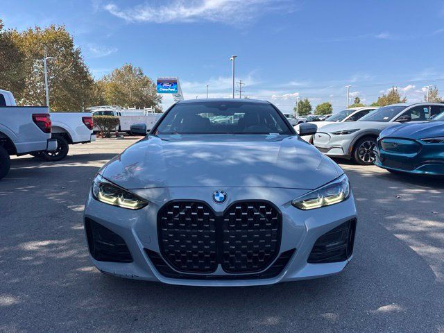 Used 2023 BMW 430i Coupe w/ M Sport Package RWD image 5