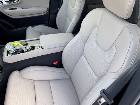New 2026 Volvo XC90 T8 Ultra w/ Lounge Package AWD/4WD image 20
