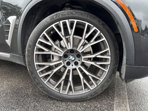 Certified 2024 BMW X5 xDrive40i w/ Premium Package image 13