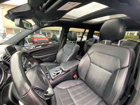 Used 2019 Mercedes-Benz GLS 450 4MATIC image 23