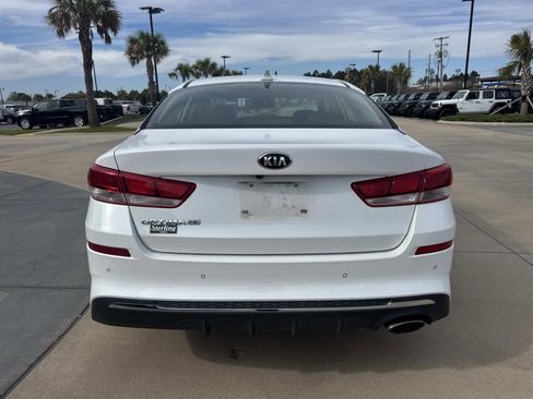 Used 2020 Kia Optima LX FWD image 6