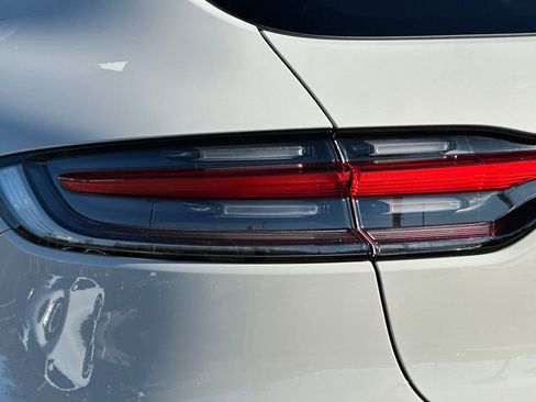 New 2026 Porsche Macan Turbo image 38