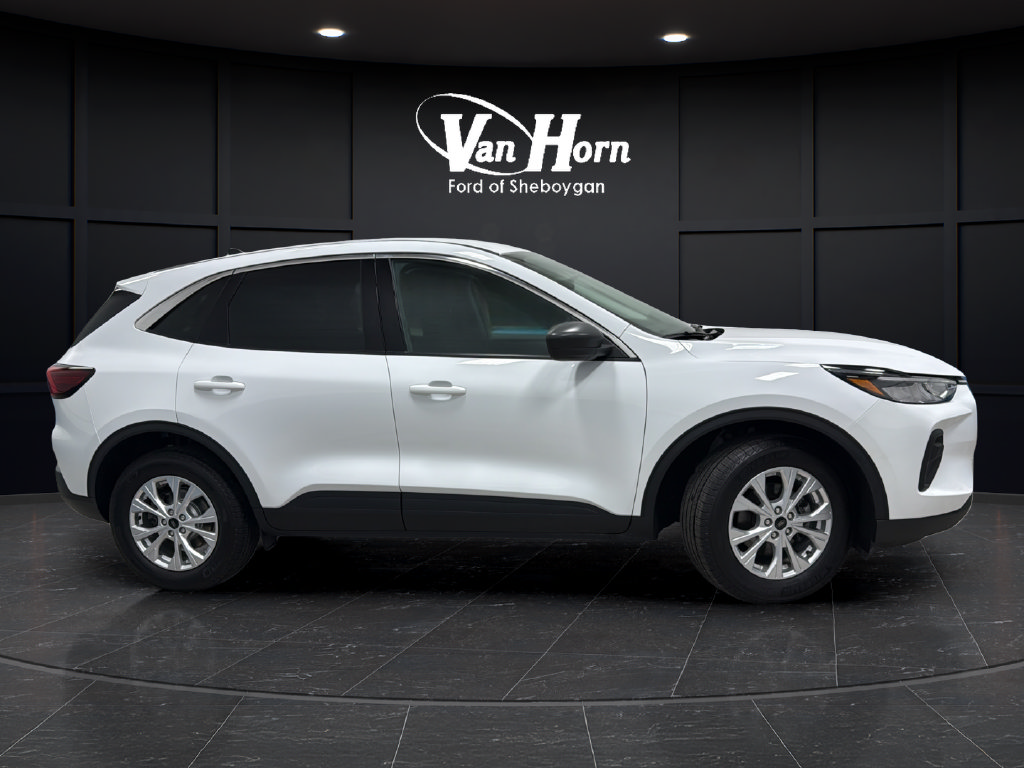 Used 2024 Ford Escape Active w/ Tech Pack #1 AWD/4WD image 7