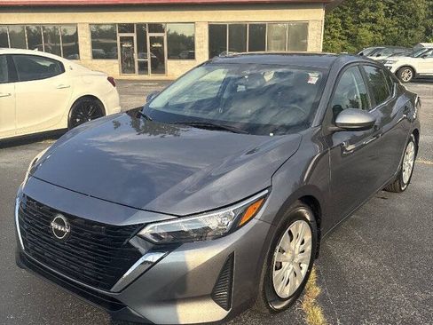 Used 2024 Nissan Sentra S FWD image 1