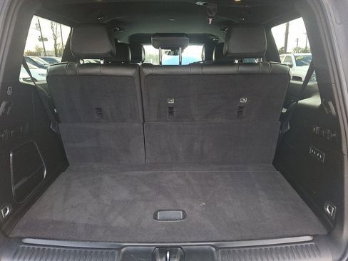 Used 2024 Jeep Wagoneer Series III image 18