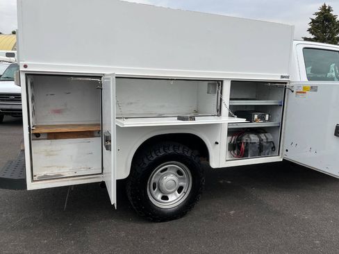 Used 2017 Ford F350 XL w/ Power Equipment Group AWD/4WD image 25