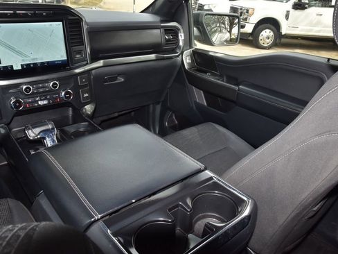 Used 2022 Ford F150 XLT w/ Equipment Group 302A High image 17