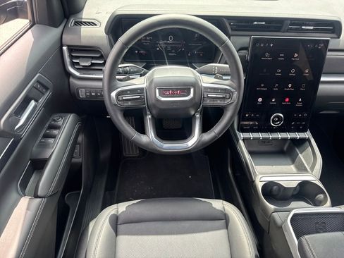 Used 2026 GMC Terrain Elevation w/ Elevation Premium Package FWD image 15