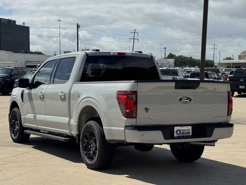 New 2026 Ford F150 XLT w/ XLT Black Appearance Package RWD image 34