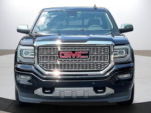 Used 2018 GMC Sierra 1500 Denali w/ Denali Ultimate Package AWD/4WD image 3