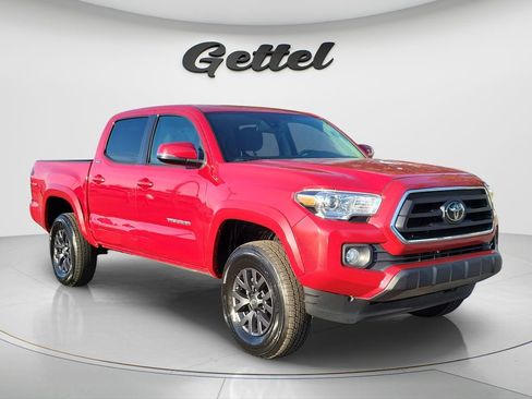 Used 2023 Toyota Tacoma SR5 AWD/4WD image 3