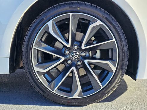 Used 2022 Toyota Corolla SE image 9