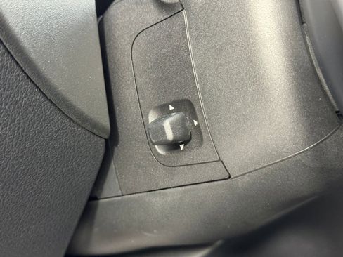 Used 2024 Mercedes-Benz C 36 AMG S image 21