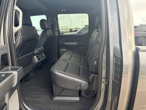 New 2026 Ford F350 Lariat w/ Black Appearance Package AWD/4WD image 12