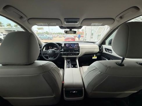 New 2026 Nissan Pathfinder SL AWD/4WD image 26