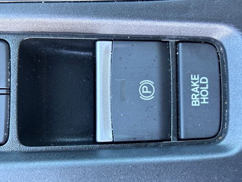 Certified 2025 Honda CR-V EX image 33