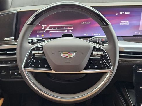 New 2026 Cadillac Escalade ESV Luxury w/ Touring Package image 13