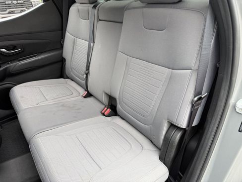Used 2022 Hyundai Santa Cruz SEL Premium AWD/4WD image 18
