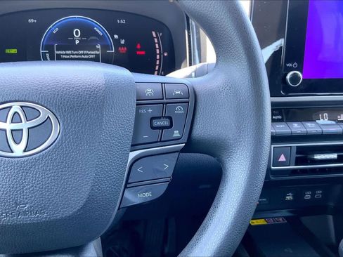 Certified 2025 Toyota Camry LE FWD image 24