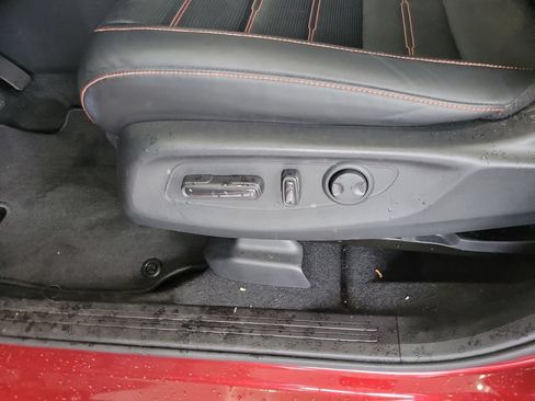 Used 2025 Honda CR-V Sport-L image 13