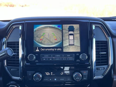 Used 2024 Nissan Titan Platinum Reserve w/ Moonroof Package image 28