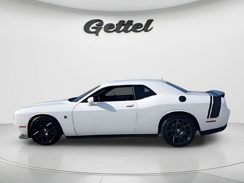 Used 2016 Dodge Challenger R/T Scat Pack image 5