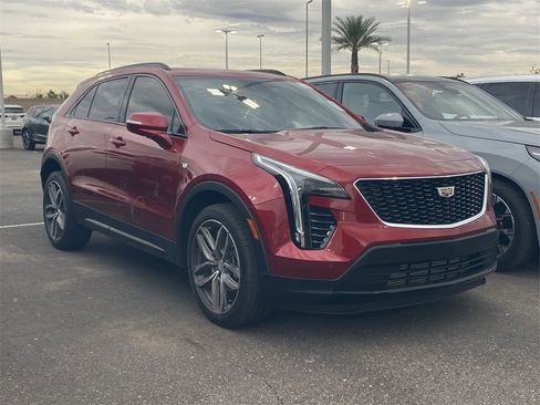 Used 2023 Cadillac XT4 Sport w/ Enhanced Visibility Package image 4