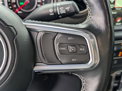 Used 2020 Jeep Gladiator Rubicon image 18