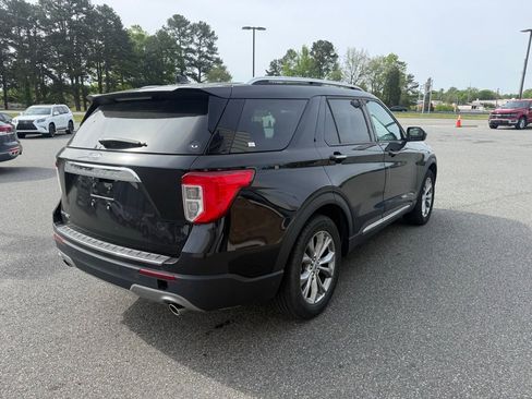 Used 2023 Ford Explorer Limited image 8