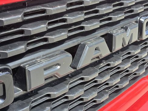 Used 2024 RAM 2500 Big Horn w/ Night Edition AWD/4WD image 11