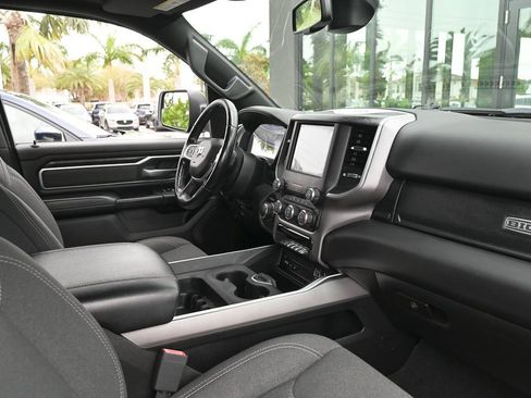 Used 2019 RAM 1500 Big Horn image 16