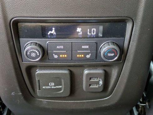 Used 2023 Buick Enclave Avenir FWD image 19
