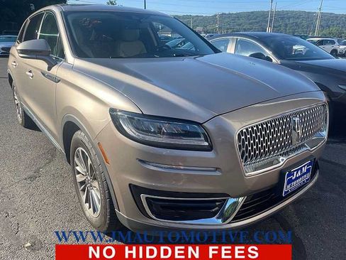 Used 2020 Lincoln Nautilus Premier w/ Equipment Group 101A AWD/4WD image 5
