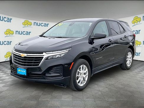 Used 2024 Chevrolet Equinox LS image 3