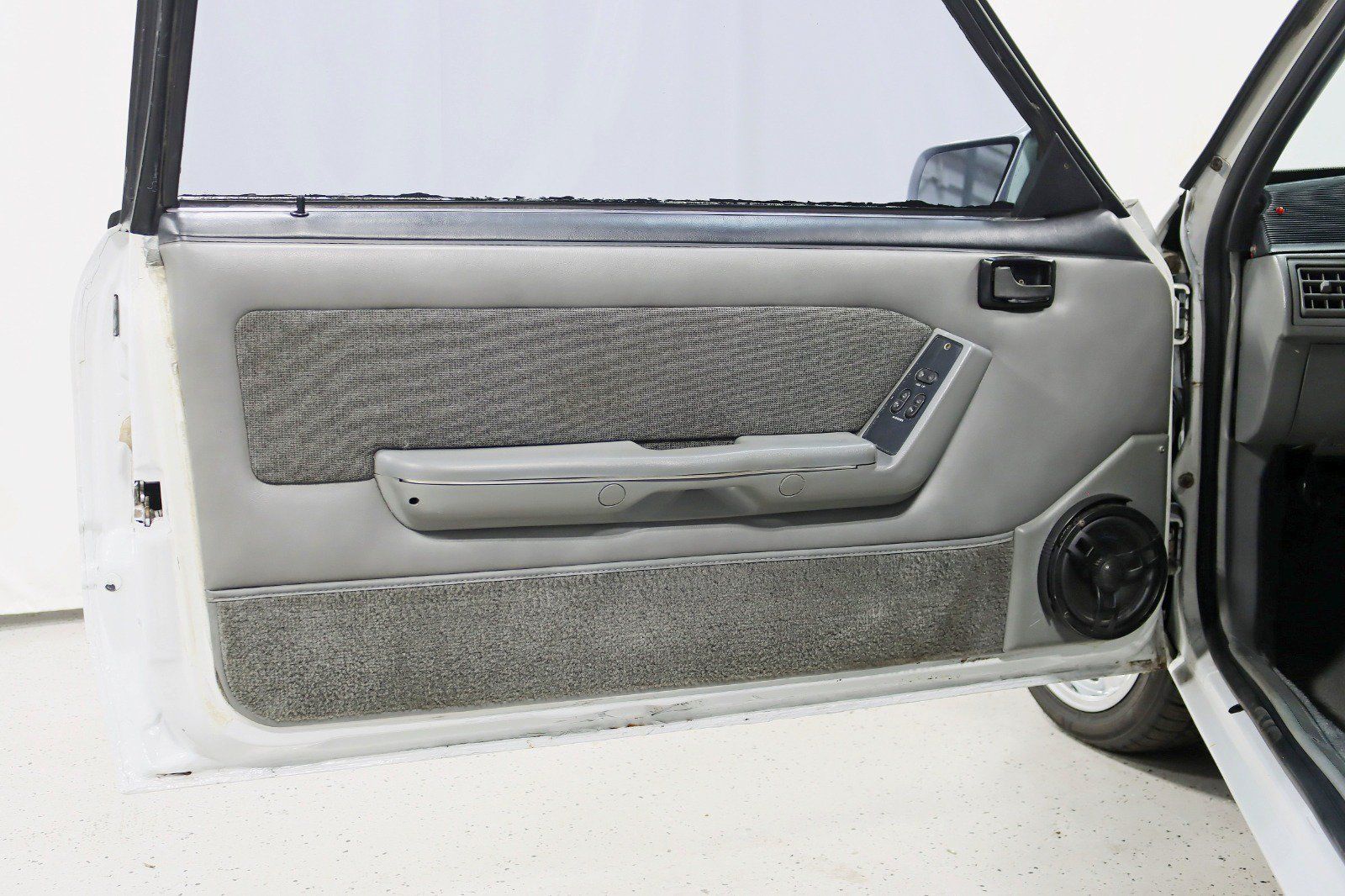 Used 1989 Ford Mustang LX RWD image 23