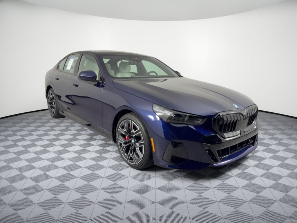 Certified 2026 BMW 550e xDrive AWD/4WD image 7