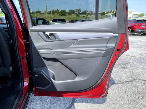 New 2026 Buick Enclave Sport Touring w/ Power Package image 17