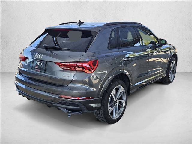 Certified 2025 Audi Q3 2.0T Premium AWD/4WD image 5
