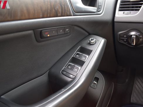 Used 2017 Audi Q5 2.0T Premium Plus w/ Technology Package image 15