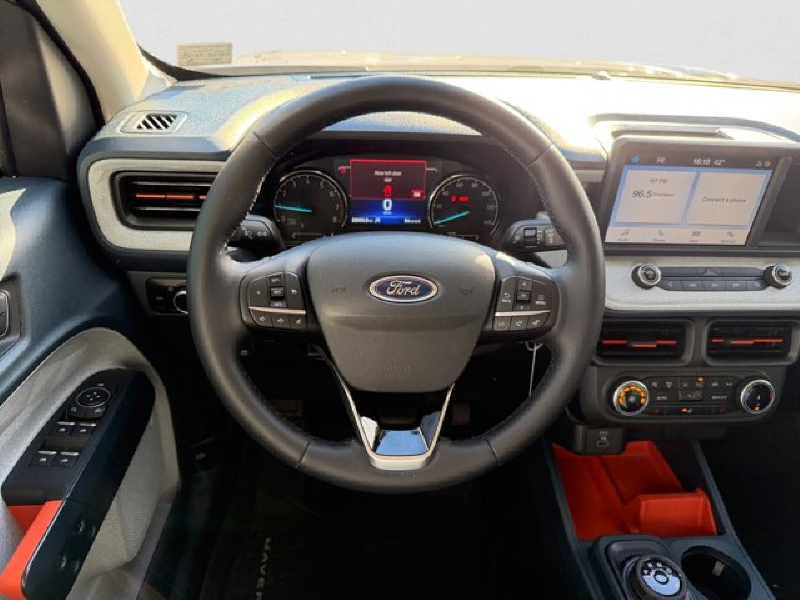 Used 2024 Ford Maverick XLT w/ XLT Luxury Package AWD/4WD image 14