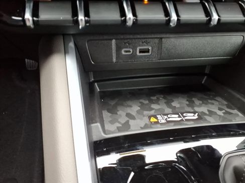 New 2026 Chevrolet Colorado ZR2 AWD/4WD image 21