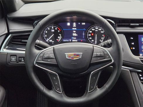 New 2025 Cadillac XT5 Premium Luxury w/ Technology Package FWD image 15
