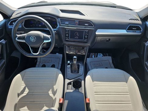 Used 2024 Volkswagen Tiguan S image 9